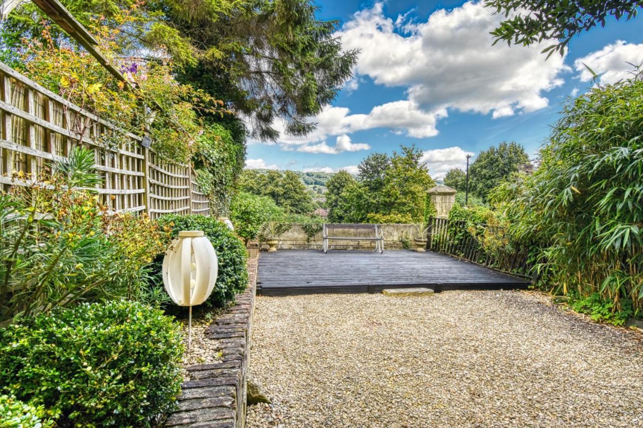2 Bedroom Apartment In Bath City Centre With Garden & Free Parking Bagian luar foto