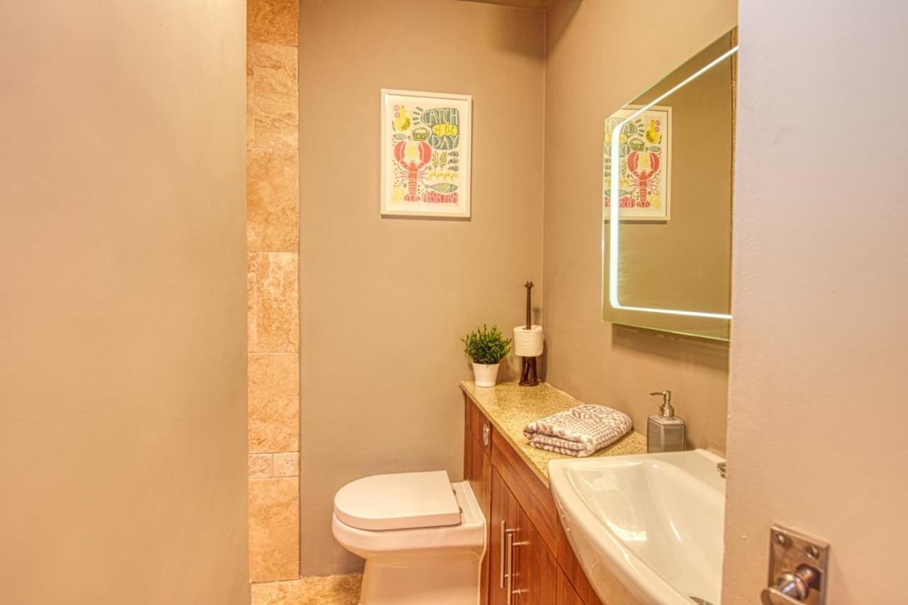 2 Bedroom Apartment In Bath City Centre With Garden & Free Parking Bagian luar foto